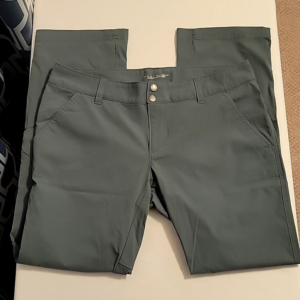 BRAND - COLUMBIA, SIZE - 12 SHORT, COLOR -  OLIVE GREEN